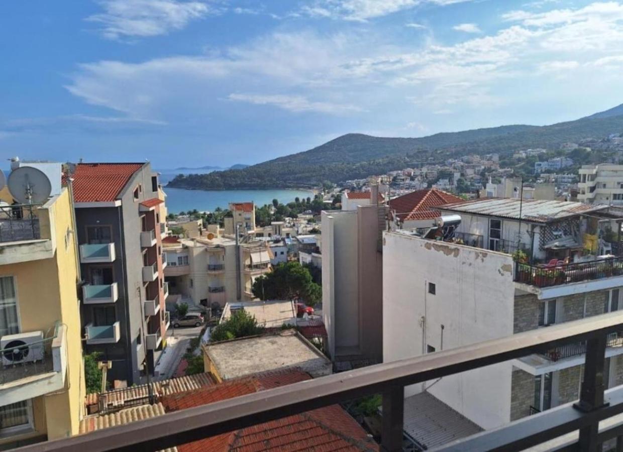 Kouros Kalamitsa Apartment Kavala Bagian luar foto